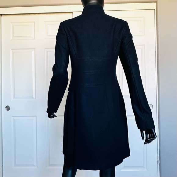 NWT T Tahari Wool Peacoat Classic Double Breast Military Coat,Navy/Gold XS, M - Picture 8 of 15